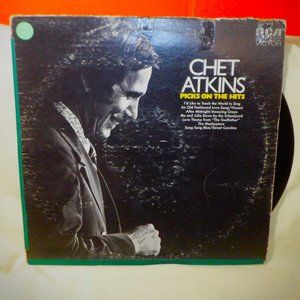 ~~~ CHET ATKINS ~~~ Picks on The Hits